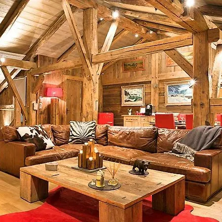 Les Bossons Chalet Sleeps 10 Pool Wifi * Chamonix