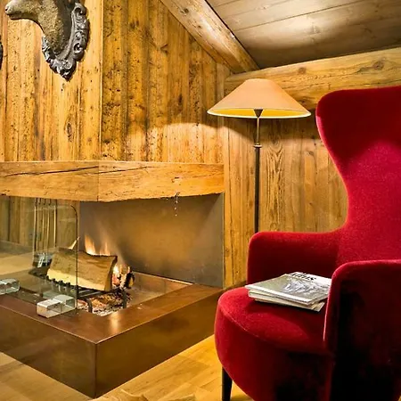 Les Bossons Chalet Sleeps 10 Pool Wifi Шале